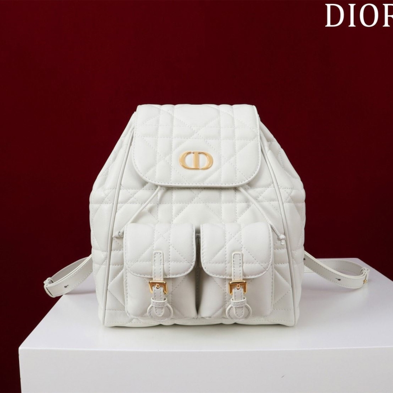 D*or backpacks